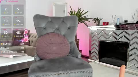 Adona online show from 5, 3, 2025