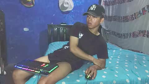 Adonis online show from 13, 12, 2025