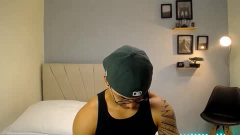 Adonis online show from 20, 11, 2025