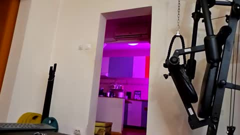 Snapshot of adonis_msc chatting on 15, 4, 2026 Adonis online show from 15, 4, 2026