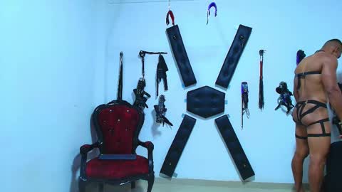 Snapshot of adonisdios chatting on 3, 11, 2025 adonisdios online show from 3, 11, 2025