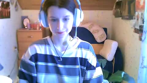 Snapshot of adorable_sparkle chatting on 10, 2, 2025 adorable_sparkle online show from 10, 2, 2025