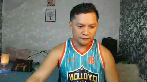 adorableasianboy online show from 28, 5, 2026