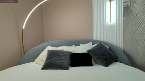 adoracortes online show from 18, 3, 2026