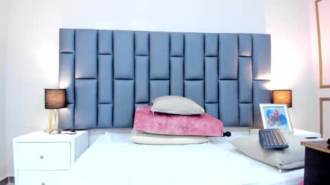 Snapshot of adreeaperez1 chatting on 28, 1, 2025 ANDREA PEREZ online show from 28, 1, 2025