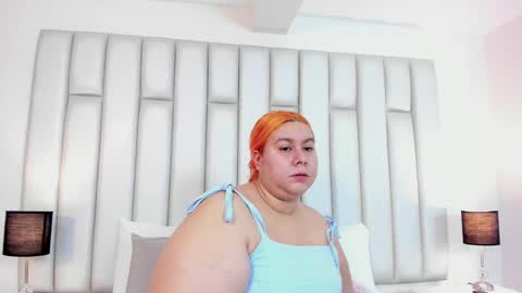 Snapshot of adreeaperez1 chatting on 27, 2, 2025 ANDREA PEREZ online show from 27, 2, 2025