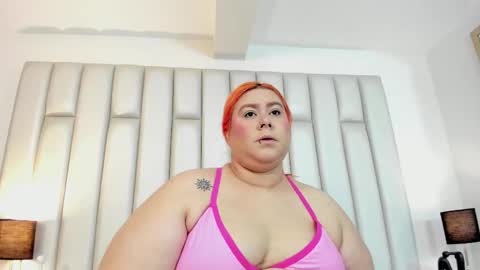 Snapshot of adreeaperez1 chatting on 18, 9, 2025 ANDREA PEREZ online show from 18, 9, 2025