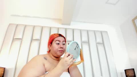 Snapshot of adreeaperez1 chatting on 1, 10, 2025 ANDREA PEREZ online show from 1, 10, 2025