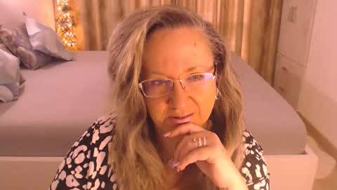 Snapshot of adrena_ chatting on 22, 2, 2026 Cryna online show from 22, 2, 2026