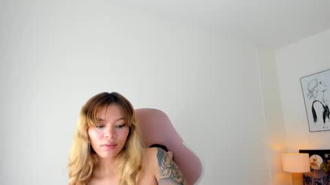 Adriana online show from 28, 9, 2025