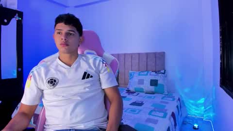 ADRIAN online show from 9, 3, 2026