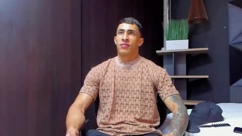 Snapshot of adrian_rae chatting on 11, 9, 2025 online show from 11, 9, 2025