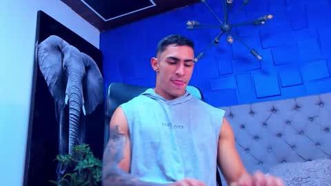   online show from 5, 11, 2025