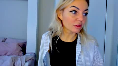 Adriana online show from 25, 5, 2026
