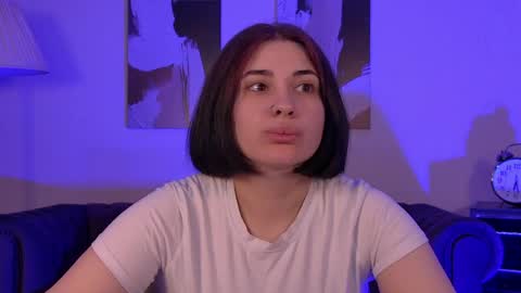 Snapshot of adrianatores chatting on 3, 6, 2026 AdrianaTores online show from 3, 6, 2026