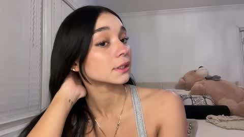 Snapshot of adriannarodriguez chatting on 6, 2, 2025 Adrianna  online show from 6, 2, 2025