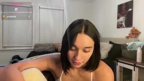 Snapshot of adriannarodriguez chatting on 14, 11, 2025 Adrianna online show from 14, 11, 2025