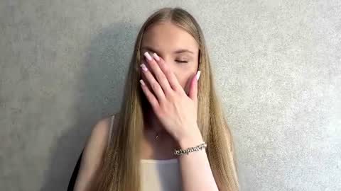 Caroline online show from 12, 6, 2026