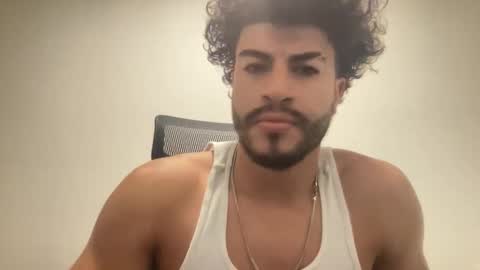 Snapshot of adriano_guapo chatting on 30, 11, 2025 adriano guapo online show from 30, 11, 2025