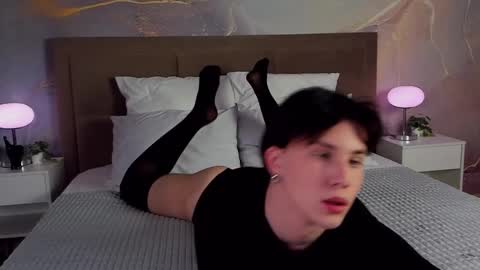 adrianoaubert online show from 22, 2, 2025