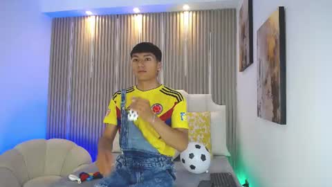 Snapshot of adrianstark_ chatting on 27, 6, 2026 adrianstark_ online show from 27, 6, 2026