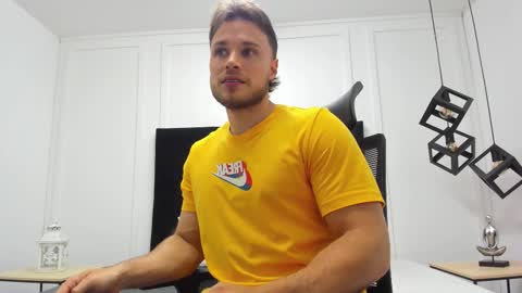 Adrein Roche online show from 26, 10, 2025