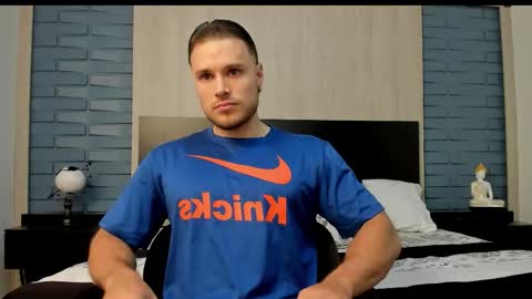 Adrein Roche online show from 24, 11, 2025