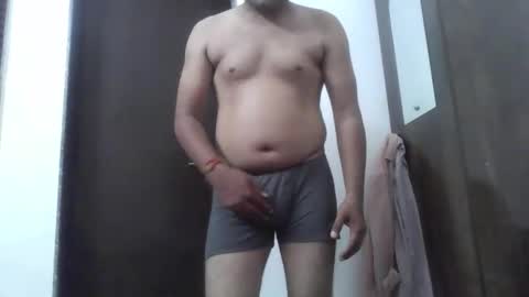 Snapshot of adudeandsexy chatting on 8, 5, 2026 adudeandsexy online show from 8, 5, 2026