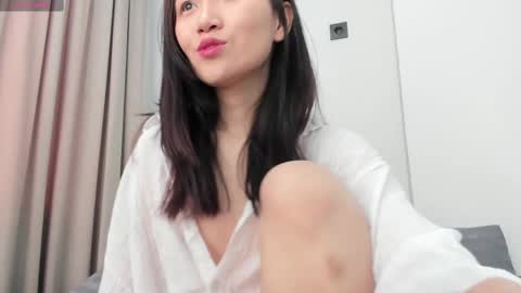 Aenie online show from 17, 2, 2025