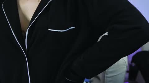 Snapshot of aelia_anara chatting on 17, 11, 2025 Aelia online show from 17, 11, 2025