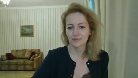 Snapshot of aeroliss chatting on 11, 6, 2026 aeroliss online show from 11, 6, 2026