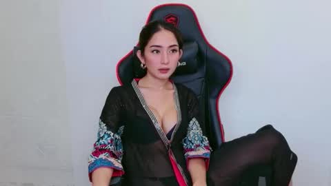 affairofts online show from 27, 4, 2026