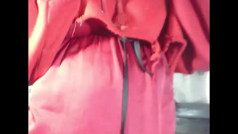 Snapshot of african_beauties chatting on 7, 2, 2026 Mia Friends online show from 7, 2, 2026