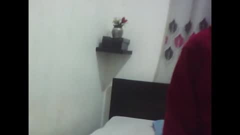 Snapshot of african_beauties chatting on 8, 2, 2026 Mia Friends online show from 8, 2, 2026