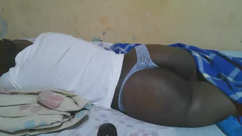 african_pussy2 online show from 28, 11, 2025