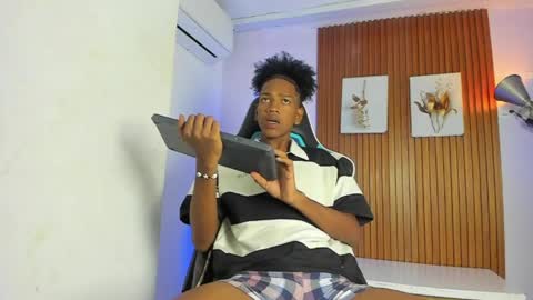 afrowayuu online show from 20, 5, 2026
