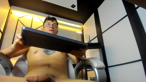 Snapshot of agarevans chatting on 27, 12, 2024 AGAR online show from 27, 12, 2024