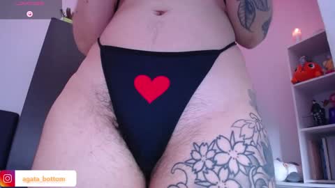 Snapshot of agata_bolton chatting on 28, 12, 2024 Agata online show from 28, 12, 2024