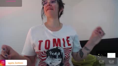 Snapshot of agata_bolton chatting on 6, 10, 2025 Agata online show from 6, 10, 2025