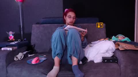 Agata Collinss online show from 18, 9, 2025