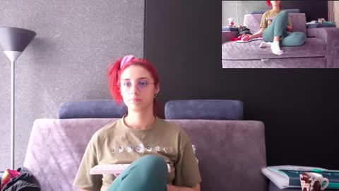 Agata Collinss online show from 4, 10, 2025