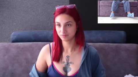 Agata Collinss online show from 24, 10, 2025