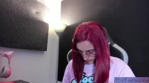 Agata Collinss online show from 25, 2, 2026