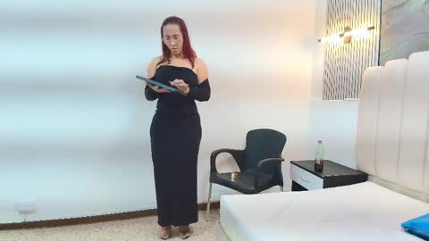 AGATHA online show from 16, 1, 2026