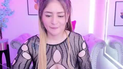 Snapshot of agatha_luxx chatting on 12, 3, 2025 Agatha online show from 12, 3, 2025