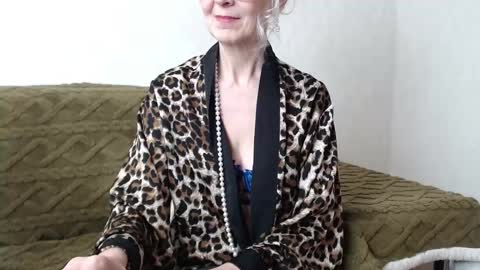 Agatha online show from 12, 3, 2025