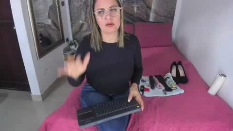 Snapshot of agatha_pleasure chatting on 17, 6, 2026 agatha_pleasure online show from 17, 6, 2026