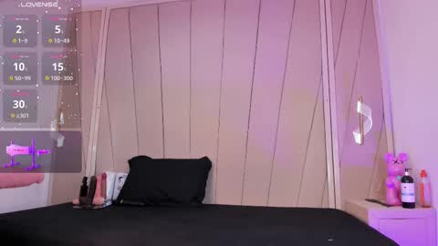 Agatha Steel online show from 20, 2, 2025