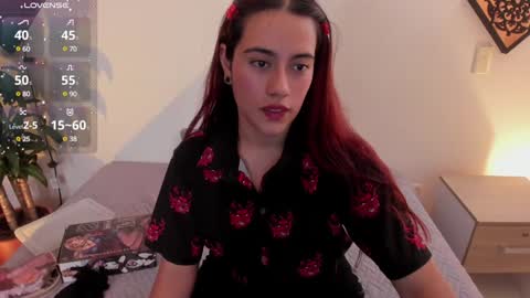 Snapshot of agatha_vixen chatting on 4, 2, 2025 Agatha vixen online show from 4, 2, 2025