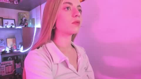 Camila     2 online show from 14, 1, 2025